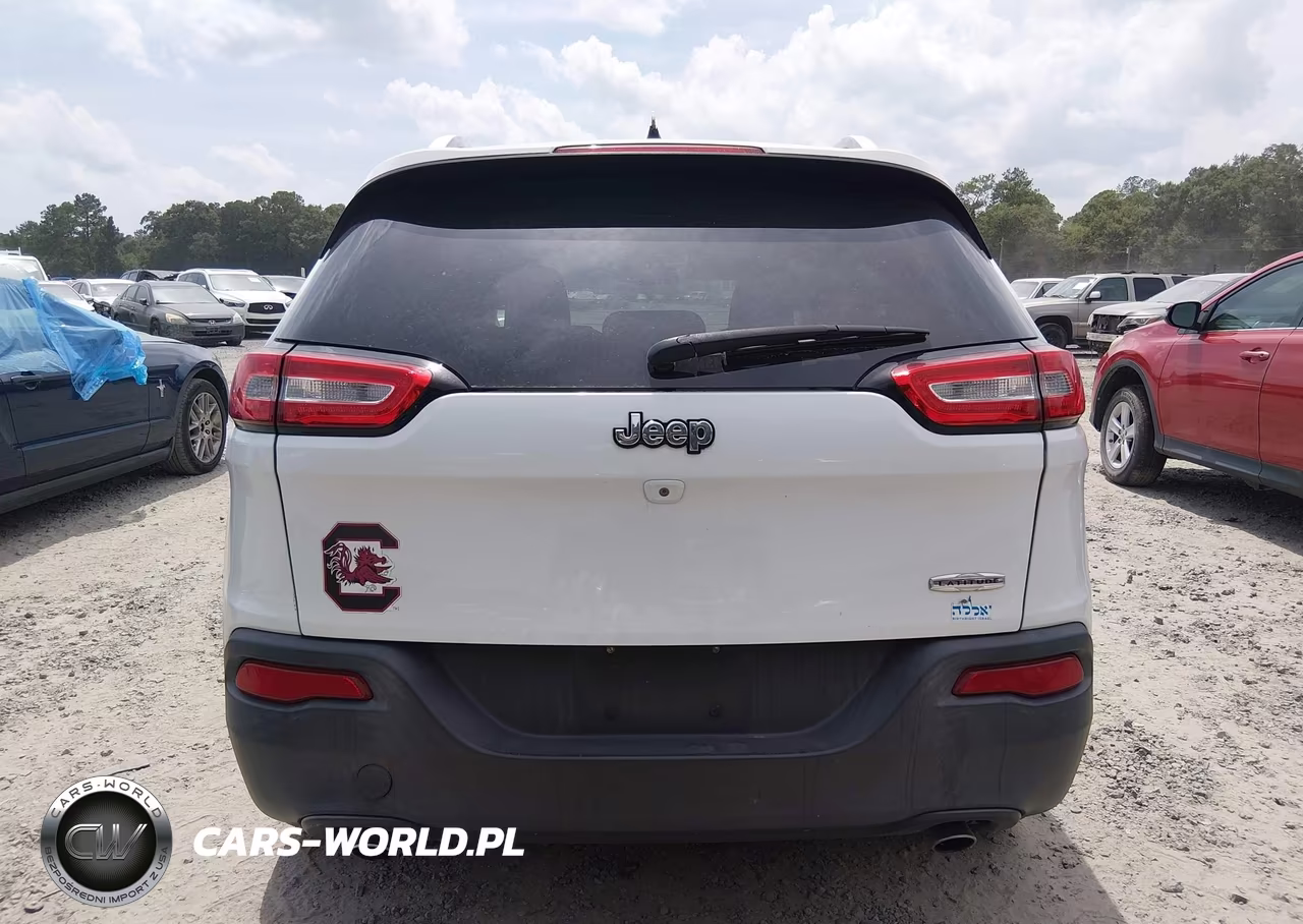 2014 Jeep Cherokee Latitude VIN:1C4PJLCS7EW105858 - 16