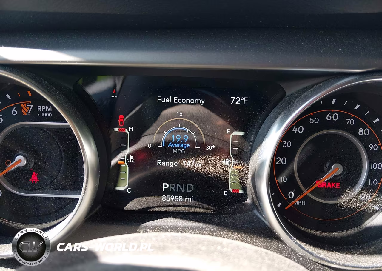 2020 Jeep Gladiator Sport S 4X4 VIN:1C6HJTAG1LL167913 - 7