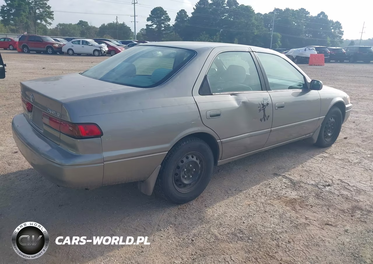 1999 Toyota Camry Le VIN:4T1BG22KXXU495997 - 4