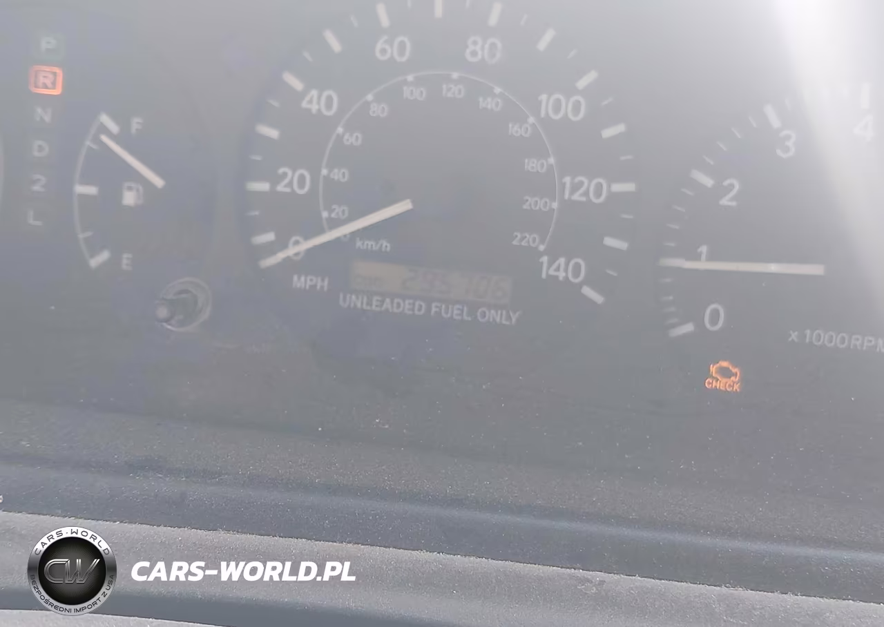1999 Toyota Camry Le VIN:4T1BG22KXXU495997 - 7