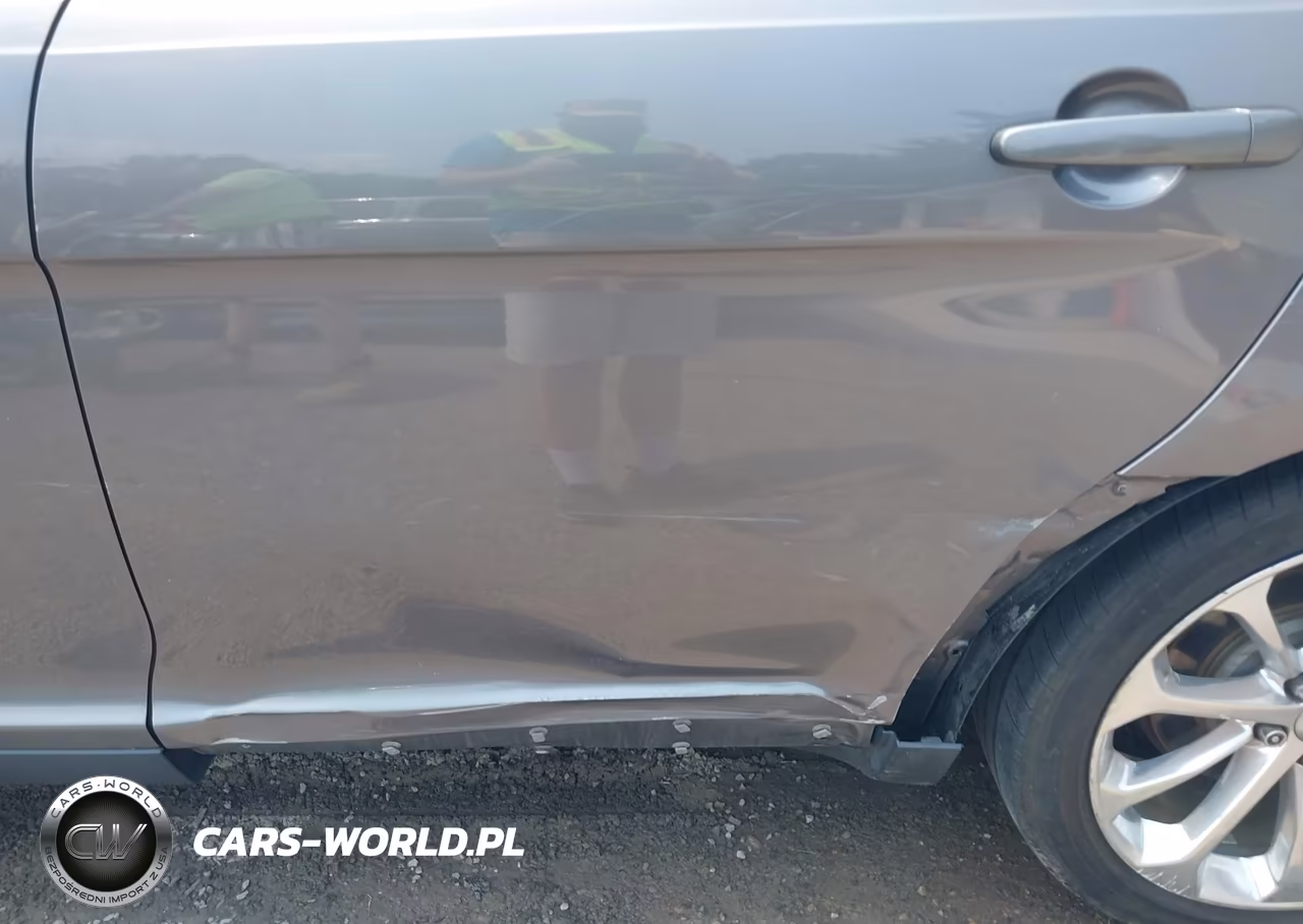 2013 Ford Taurus Limited VIN:1FAHP2F88DG133504 - 17