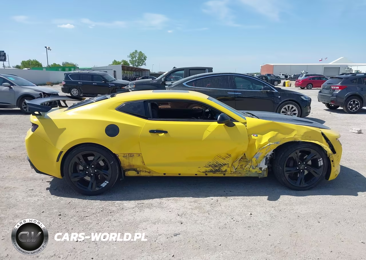 2018 Chevrolet Camaro 1Ss VIN:1G1FF1R71J0134945 - 14