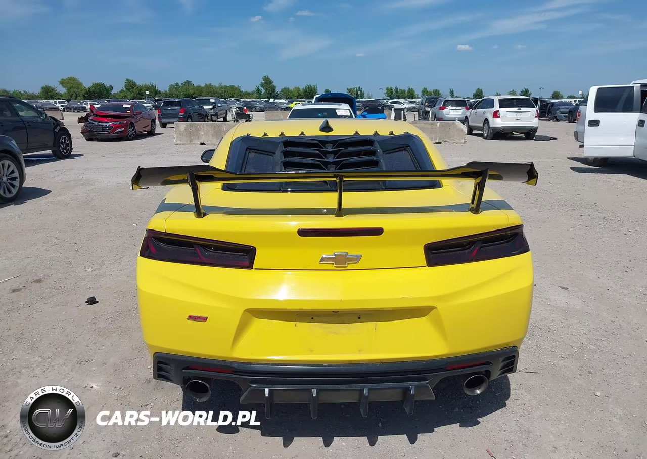 2018 Chevrolet Camaro 1Ss VIN:1G1FF1R71J0134945 - 17