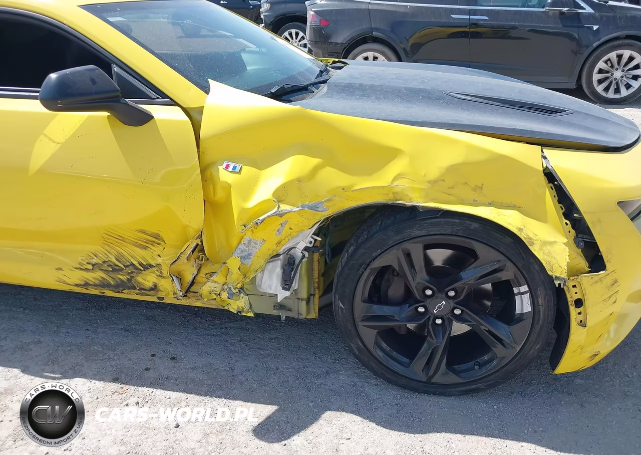 2018 Chevrolet Camaro 1Ss VIN:1G1FF1R71J0134945 - 6
