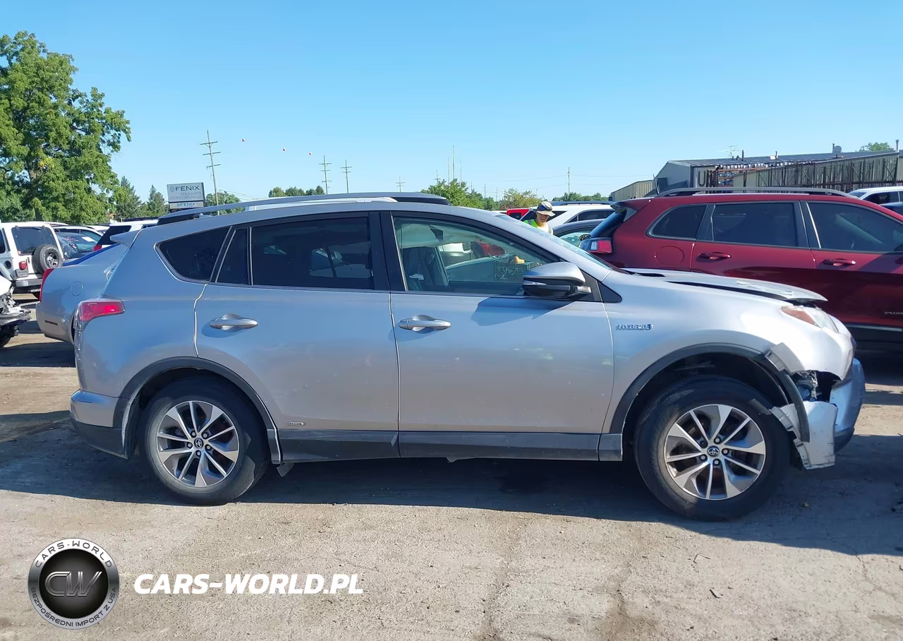 2017 Toyota Rav4 Hybrid Xle VIN:JTMRJREV3HD101017 - 13