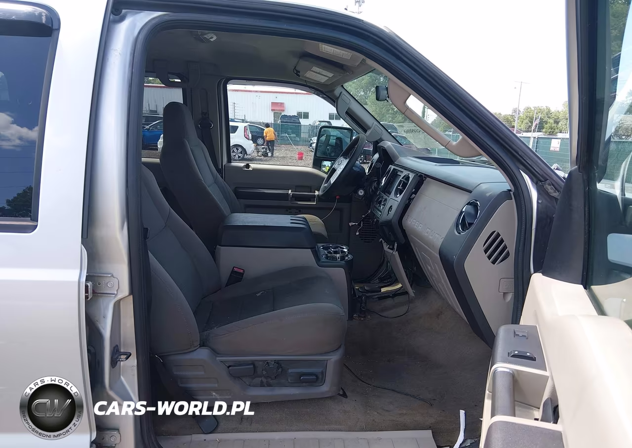 2010 Ford Super Duty F-250 Srw Xlt VIN:1FTSW2BR9AEA51631 - 5