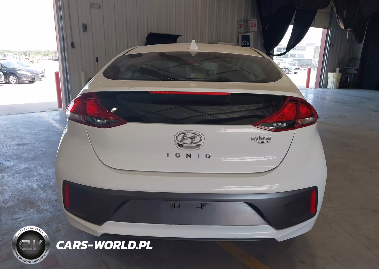 2020 Hyundai Ioniq Hybrid Blue VIN:KMHC65LC2LU233501 - 16
