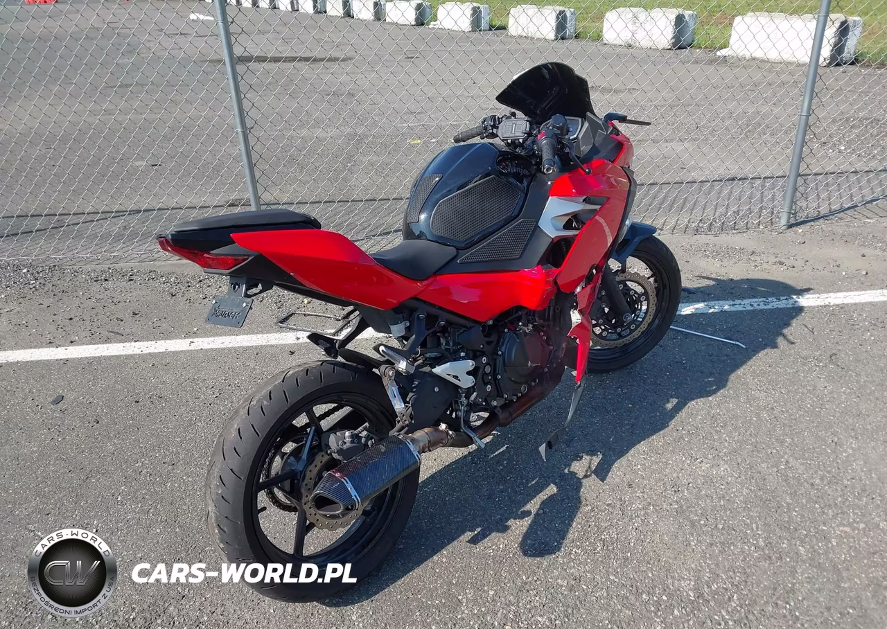2019 Kawasaki Ex400 VIN:JKAEXKH19KDA31699 - 3