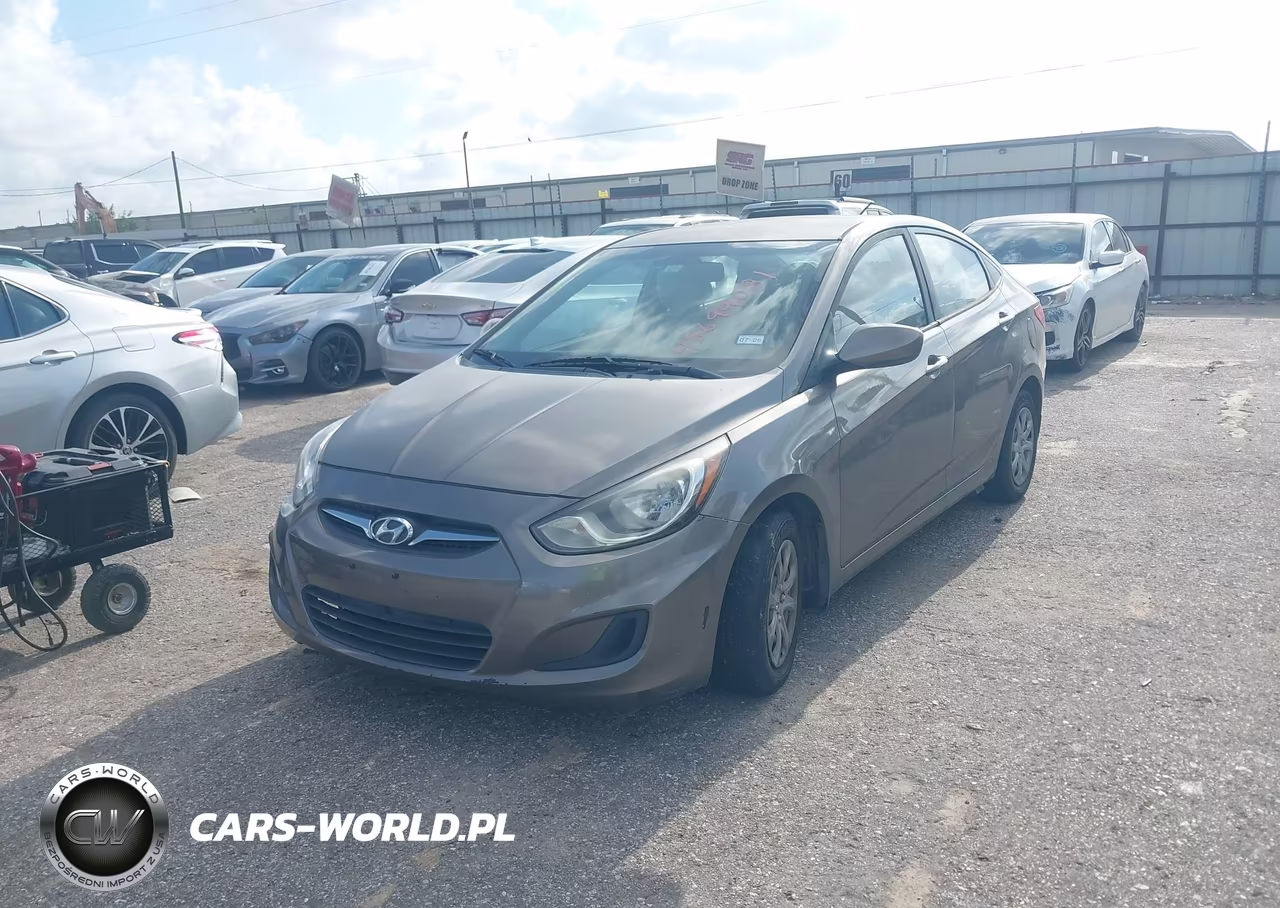2013 Hyundai Accent Gls VIN:KMHCT4AE8DU420363 - 2