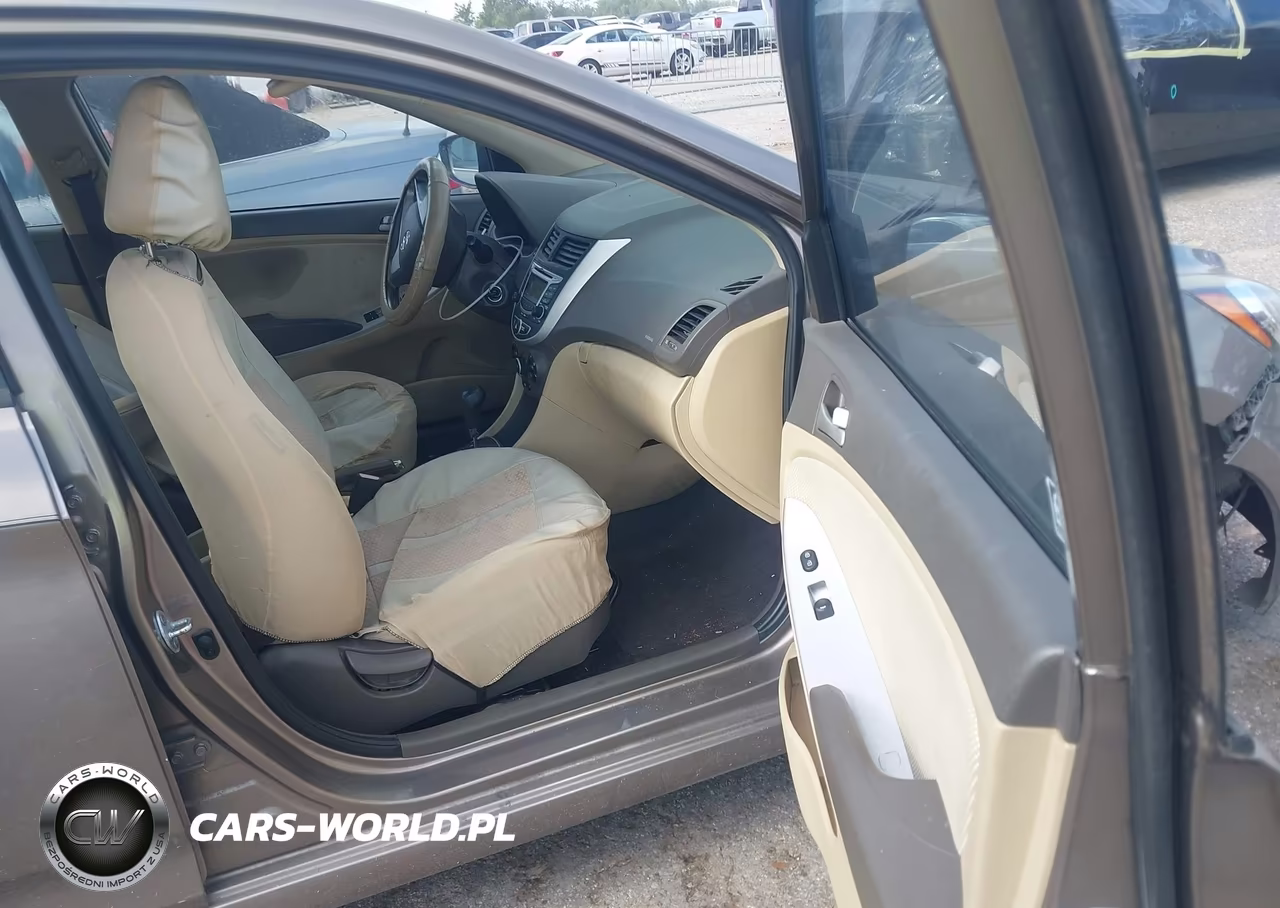 2013 Hyundai Accent Gls VIN:KMHCT4AE8DU420363 - 5
