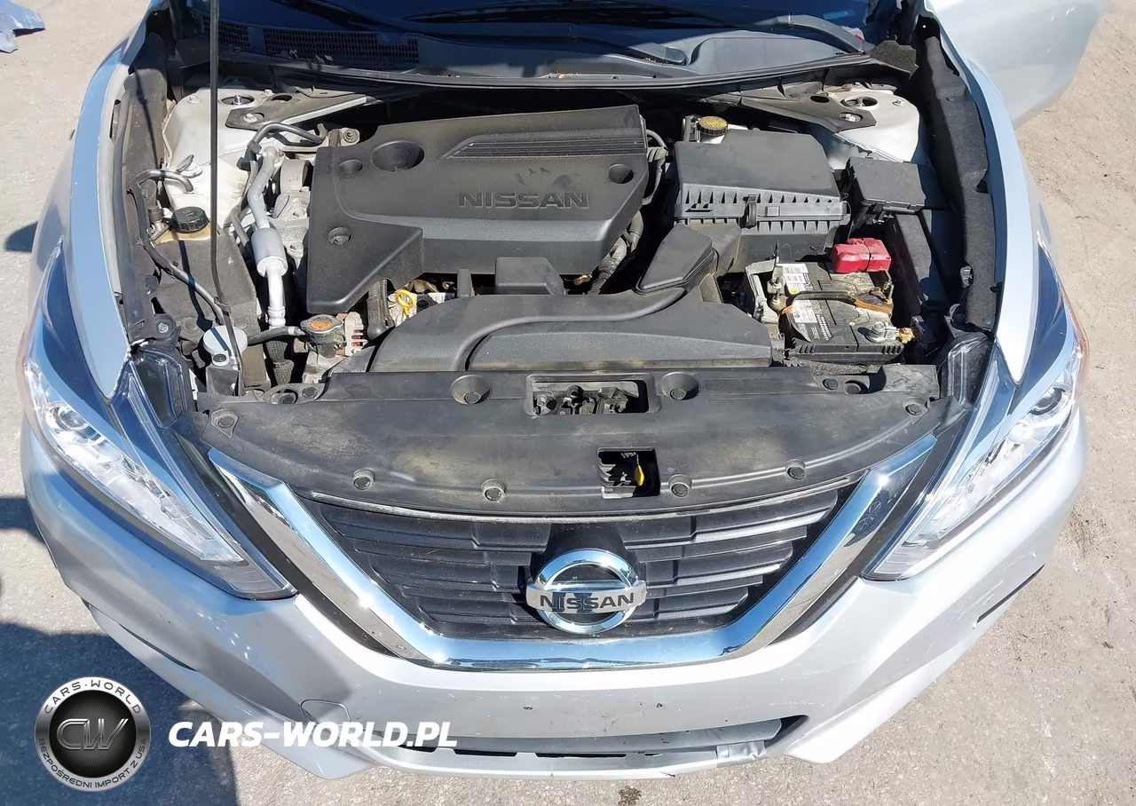 2018 Nissan Altima 2.5 S VIN:1N4AL3AP1JC117102 - 10