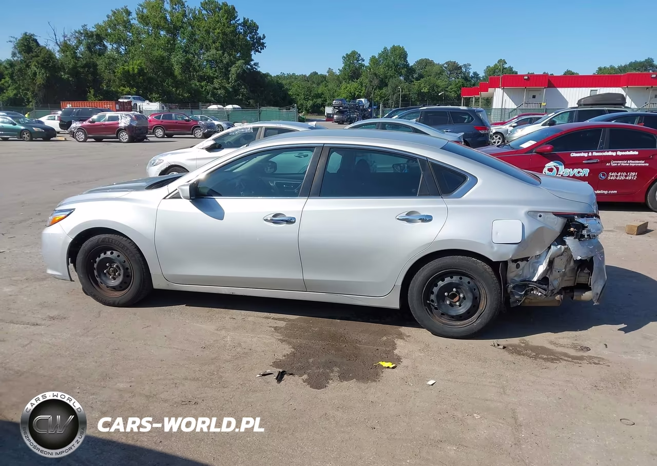 2018 Nissan Altima 2.5 S VIN:1N4AL3AP1JC117102 - 15