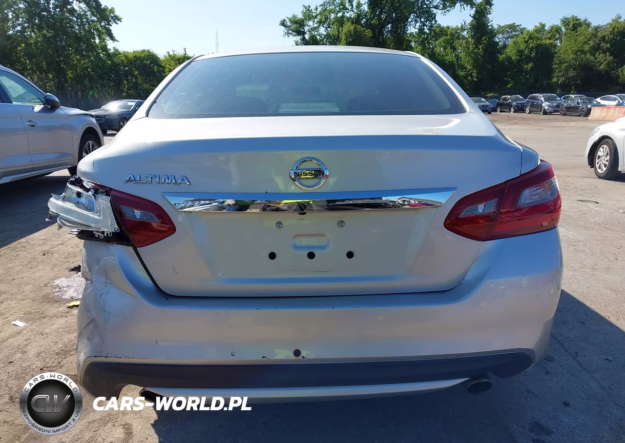 2018 Nissan Altima 2.5 S VIN:1N4AL3AP1JC117102 - 17