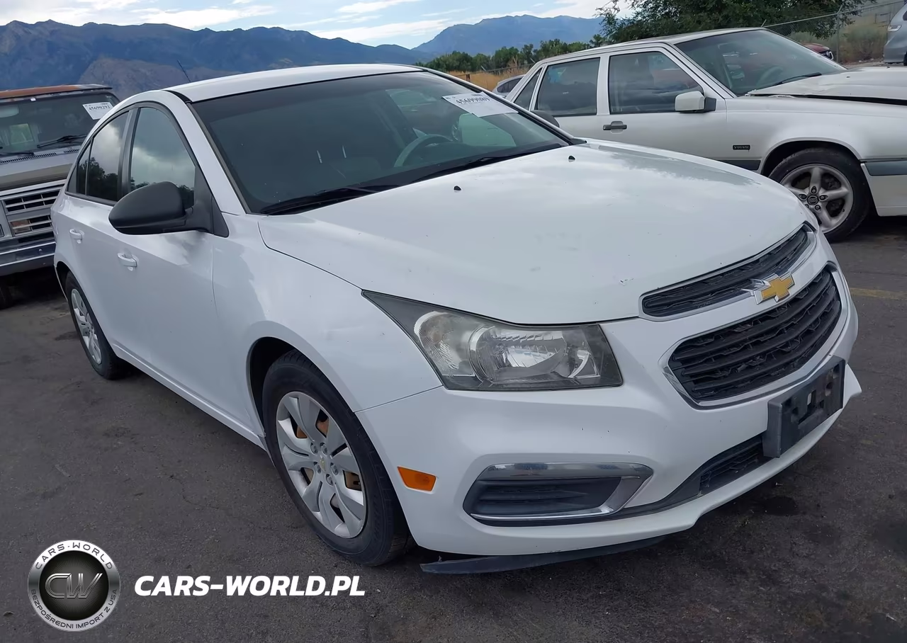 2015 Chevrolet Cruze Ls Auto VIN:1G1PA5SGXF7270719 - 1