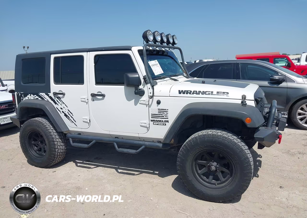 2010 Jeep Wrangler Unlimited Sport VIN:1J4BA3H17AL105150 - 13