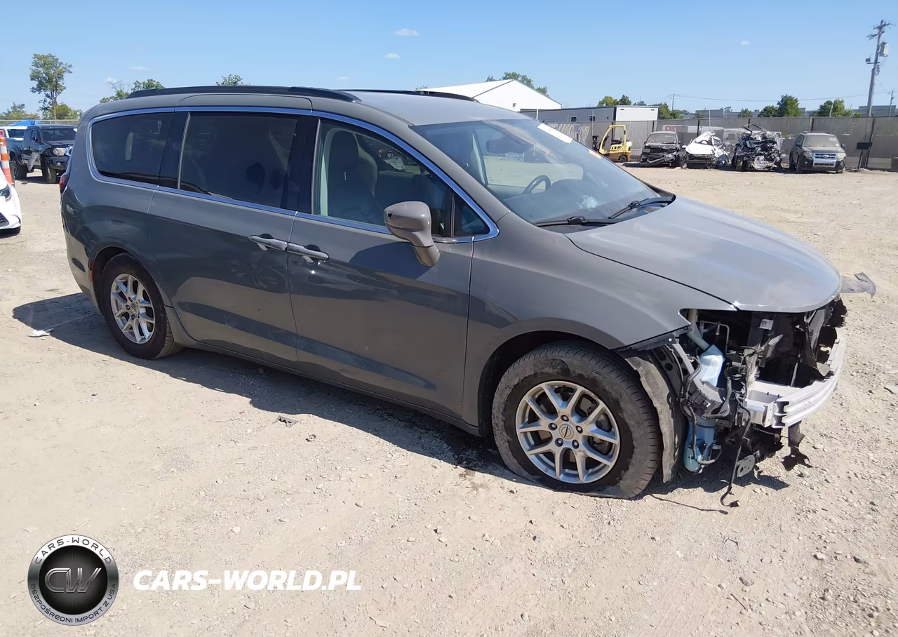 2022 Chrysler Pacifica Touring L