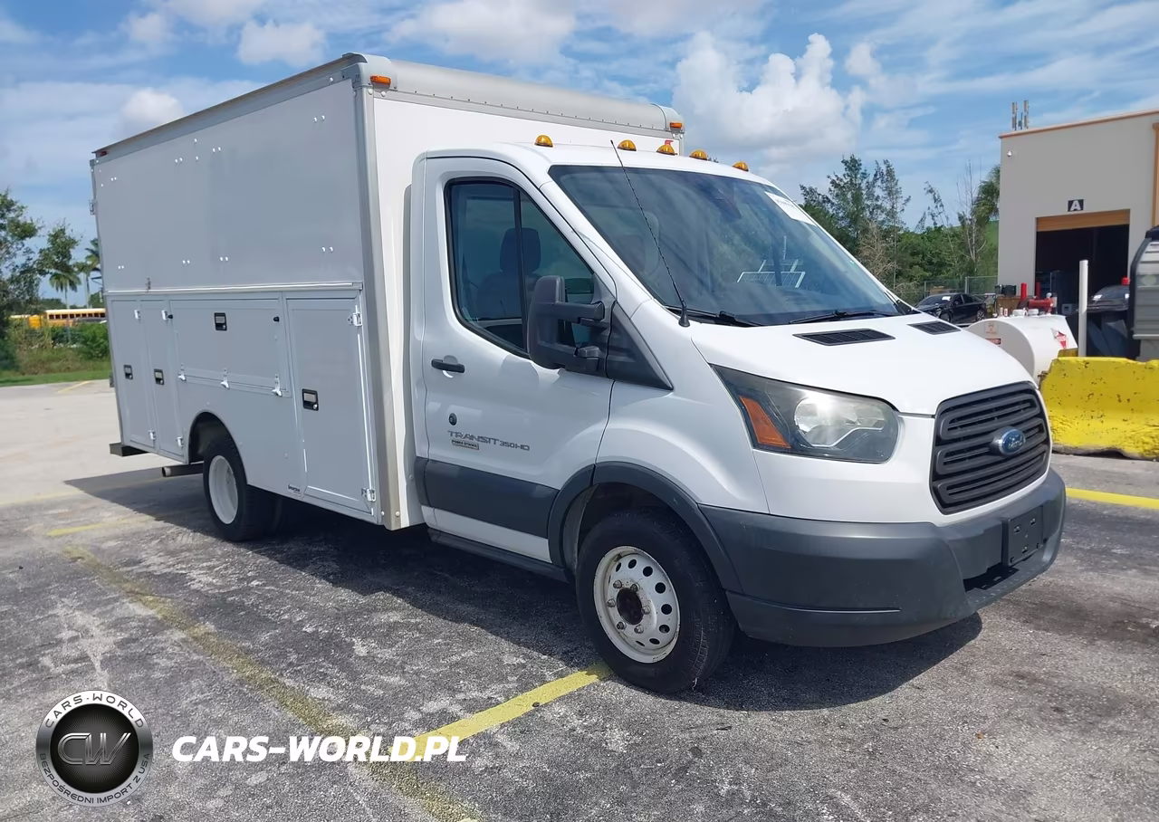 2017 Ford Transit-350 Cab