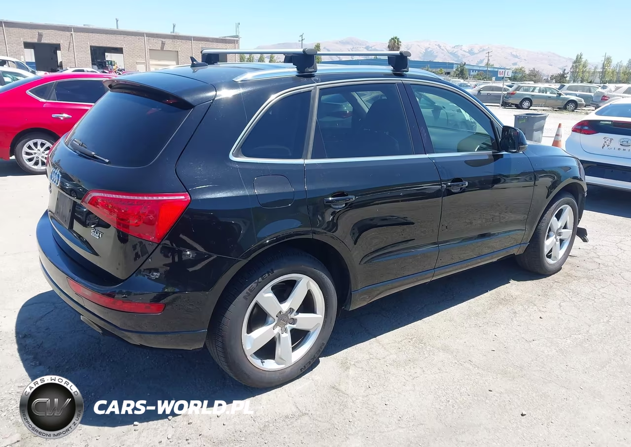 2012 Audi Q5 2.0T Premium VIN:WA1LFAFP3CA069988 - 4