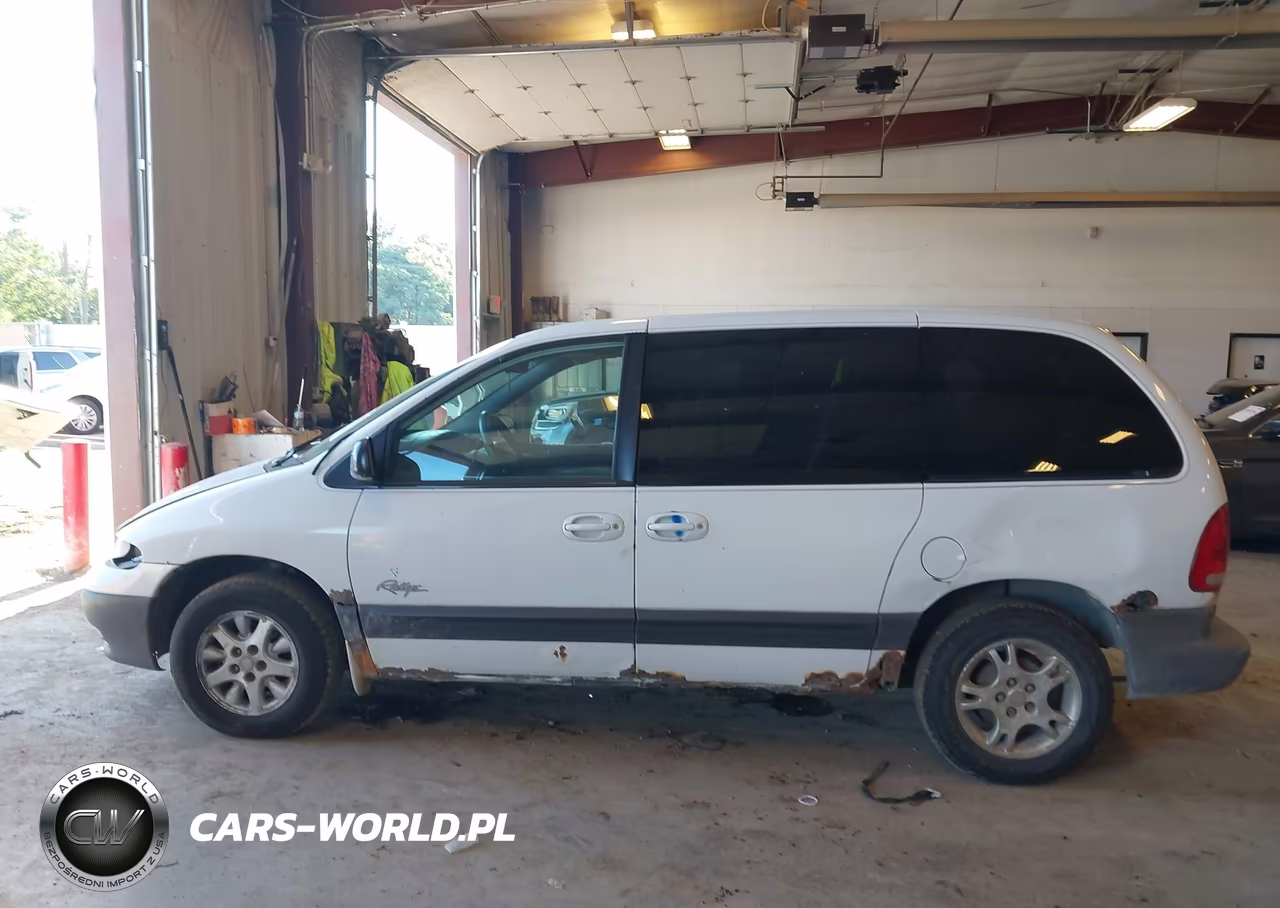 1996 Plymouth Voyager Se-Rallye VIN:1P4GP45R6TB438194 - 14