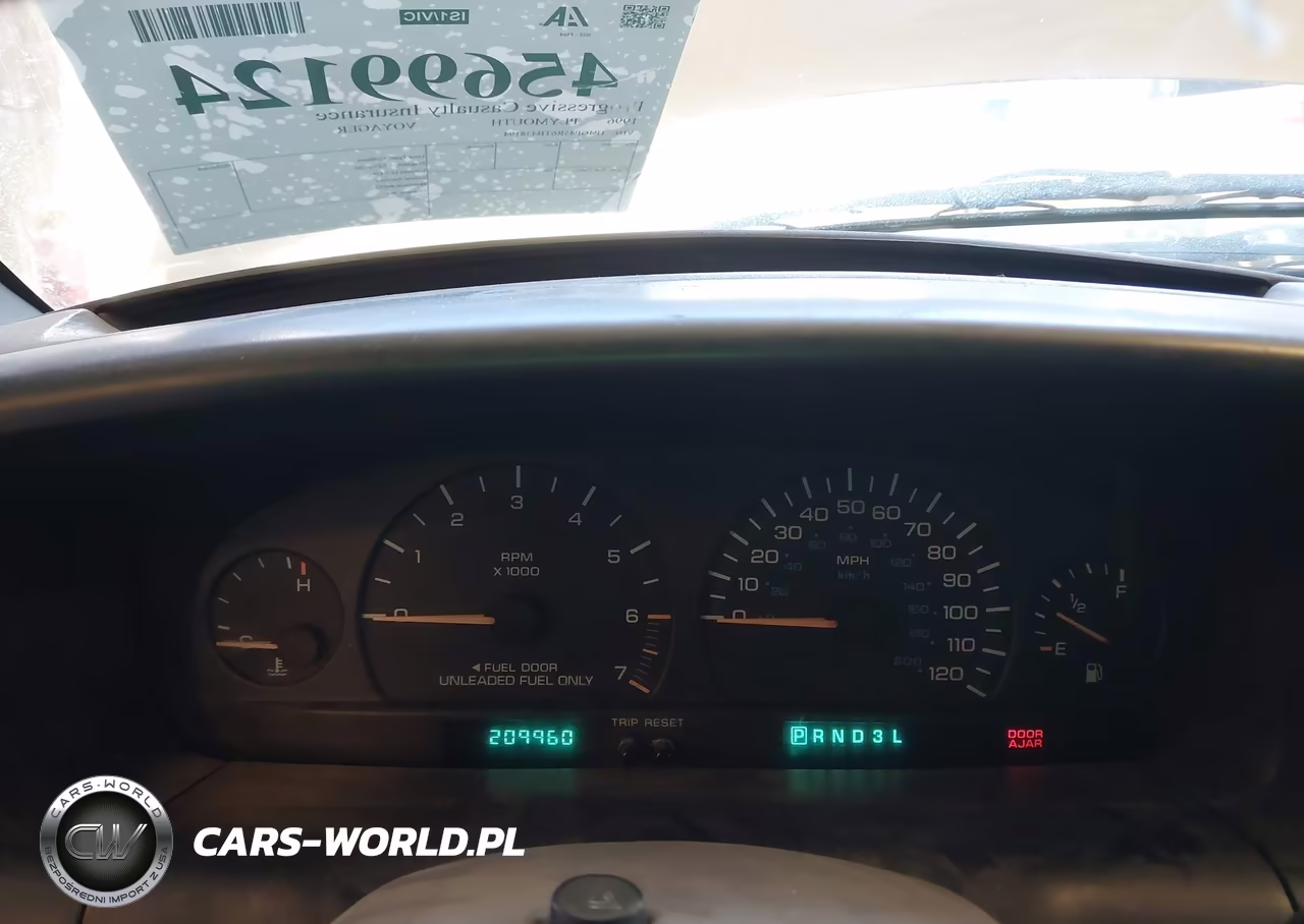 1996 Plymouth Voyager Se-Rallye VIN:1P4GP45R6TB438194 - 7