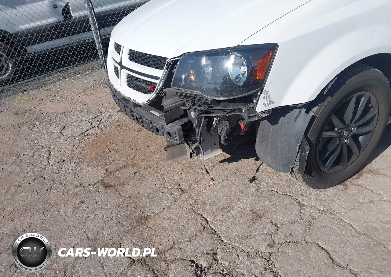 2019 Dodge Grand Caravan Gt VIN:2C4RDGEG3KR788789 - 6