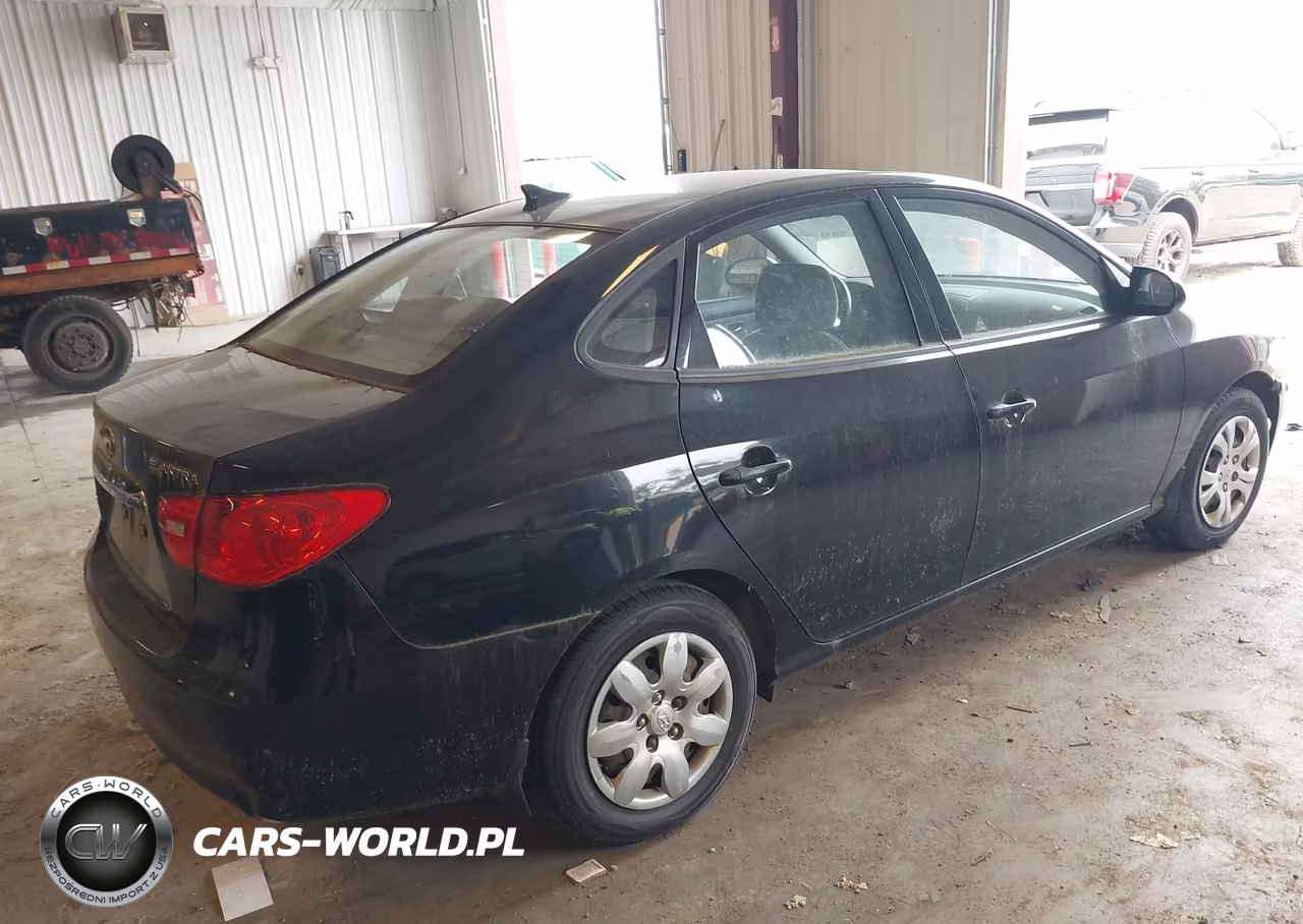 2010 Hyundai Elantra Gls VIN:KMHDU4AD0AU880931 - 4