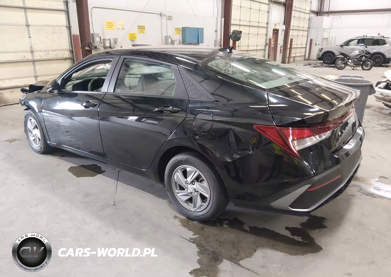 2024 Hyundai Elantra Se VIN:KMHLL4DG3RU662403 - 3