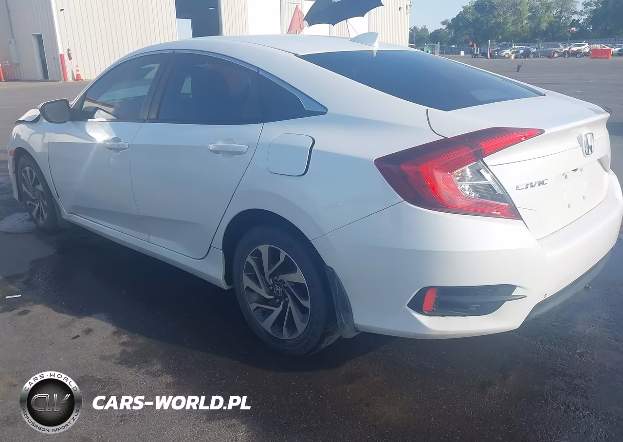 2018 Honda Civic Ex VIN:19XFC2F89JE017379 - 3
