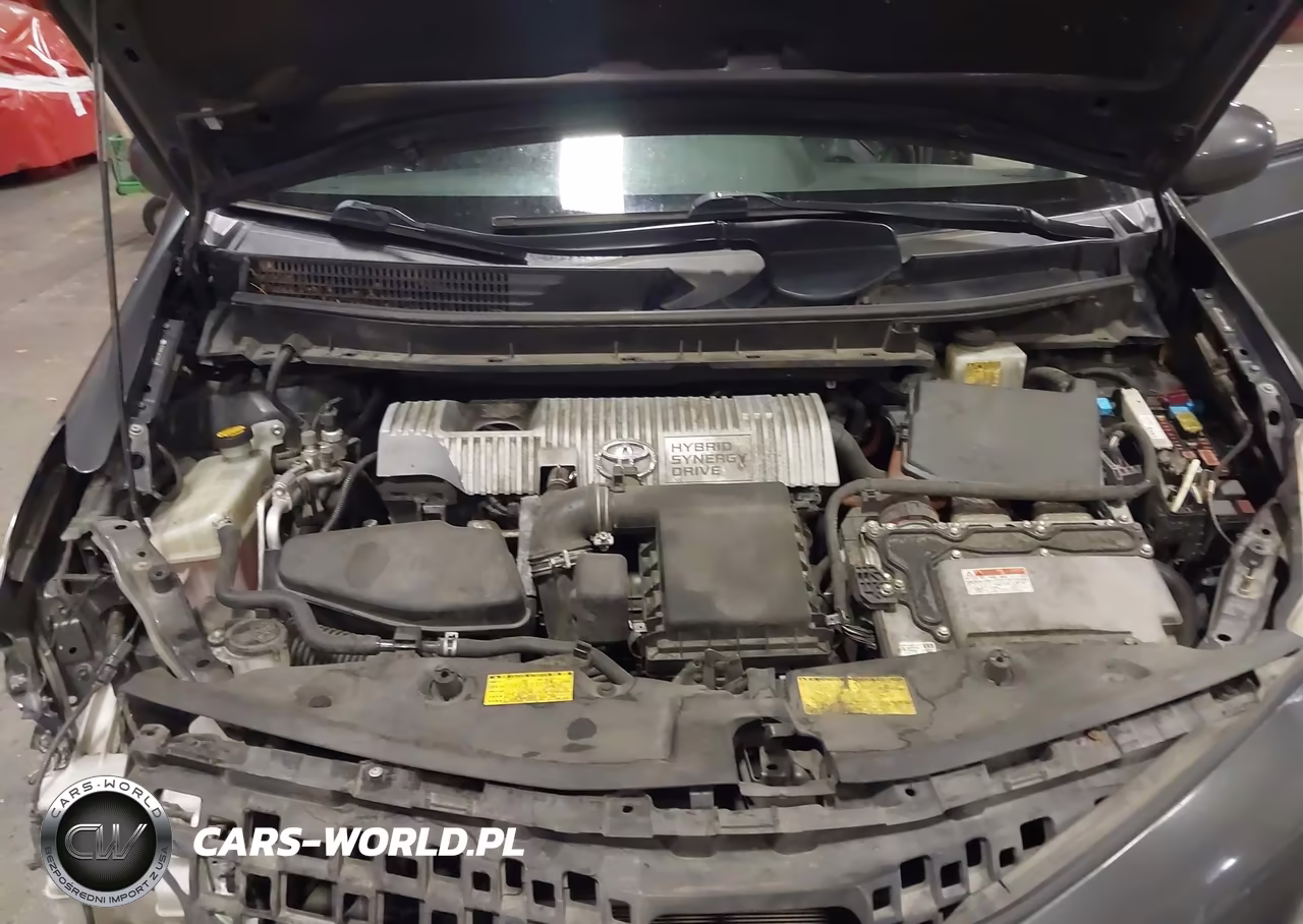 2012 Toyota Prius V Two VIN:JTDZN3EU6C3109748 - 10