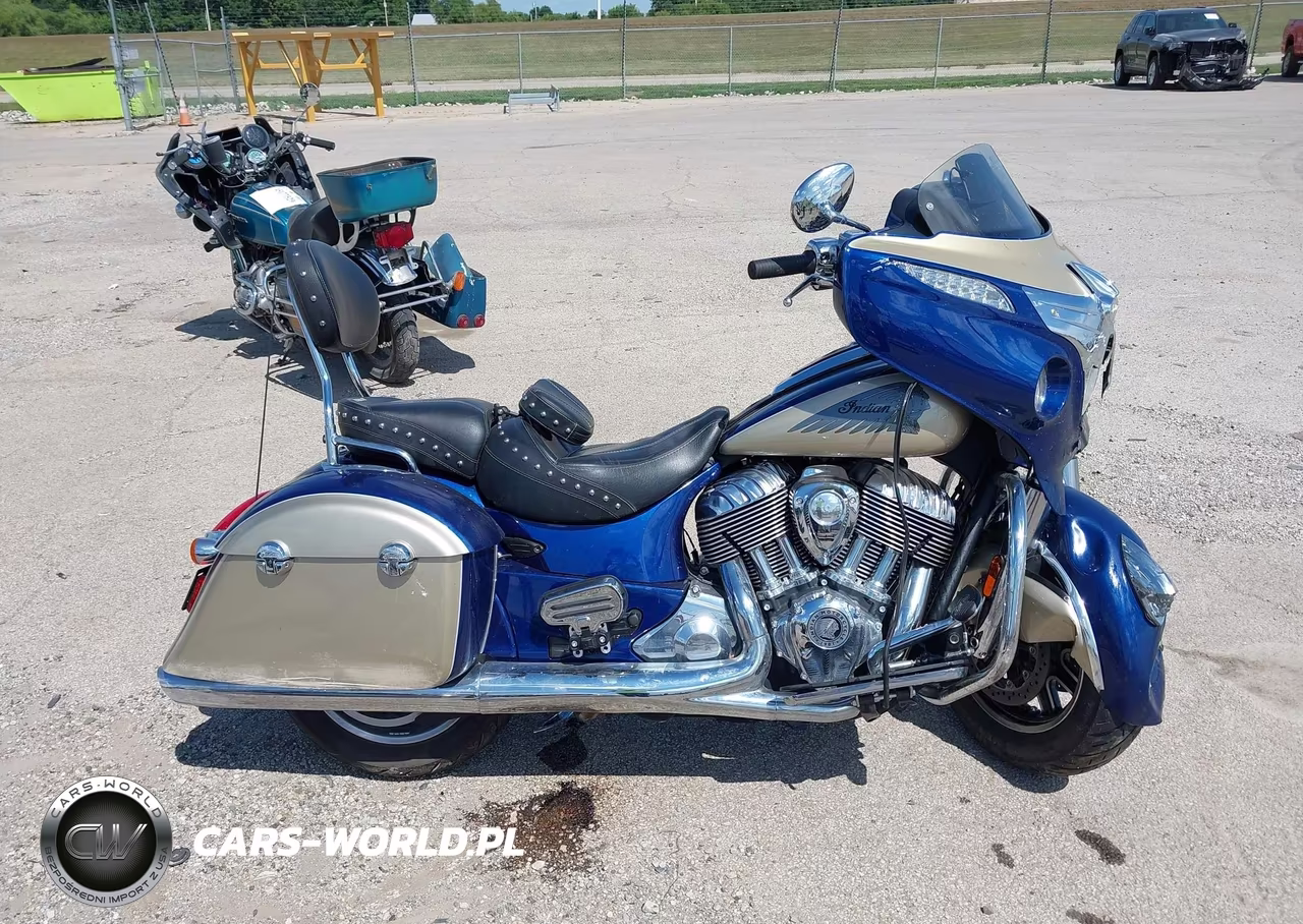2019 Indian Motorcycle Co. Chieftain Classic VIN:56KTFAAA9K3375244 - 11