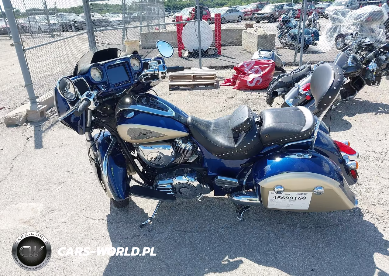 2019 Indian Motorcycle Co. Chieftain Classic VIN:56KTFAAA9K3375244 - 12