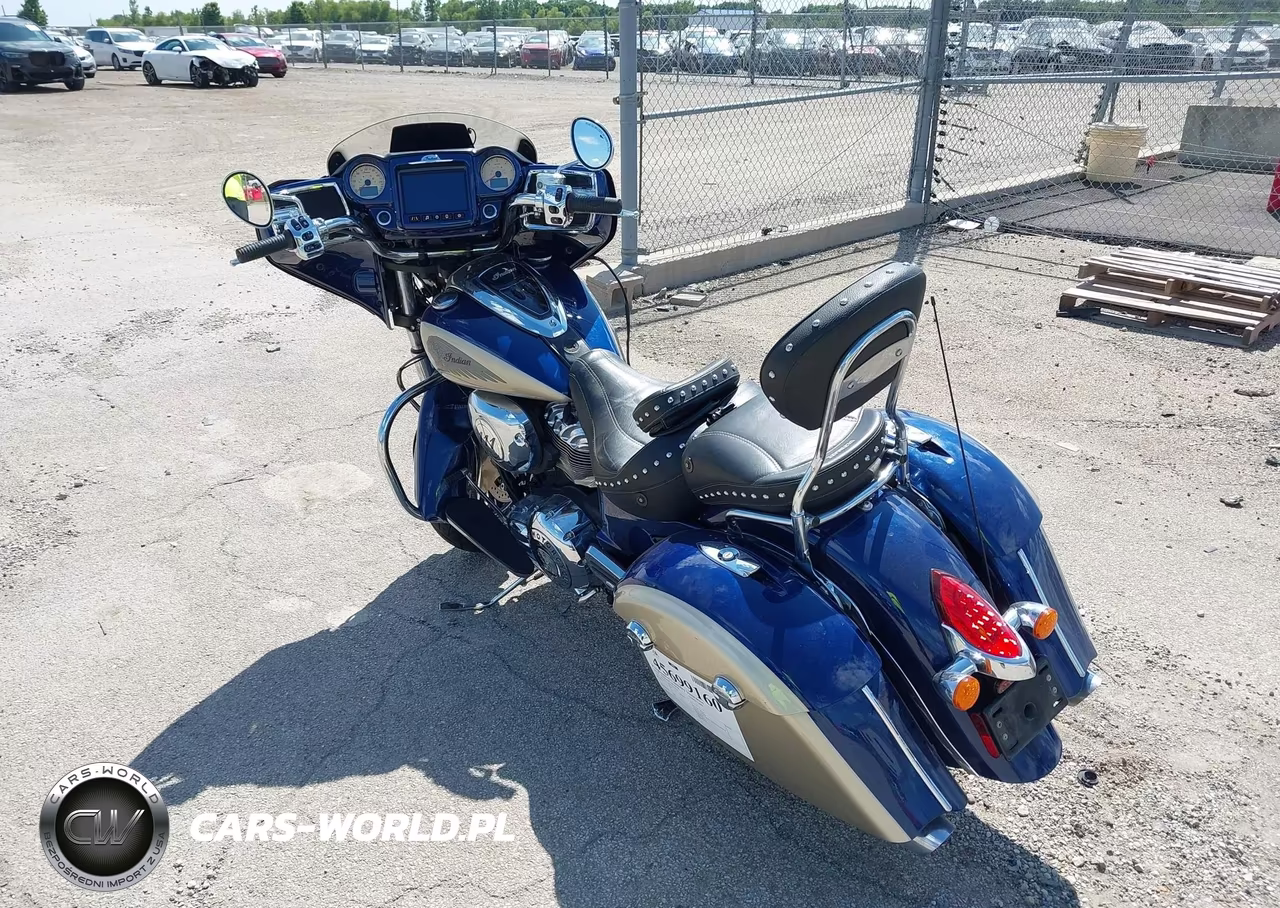 2019 Indian Motorcycle Co. Chieftain Classic VIN:56KTFAAA9K3375244 - 3