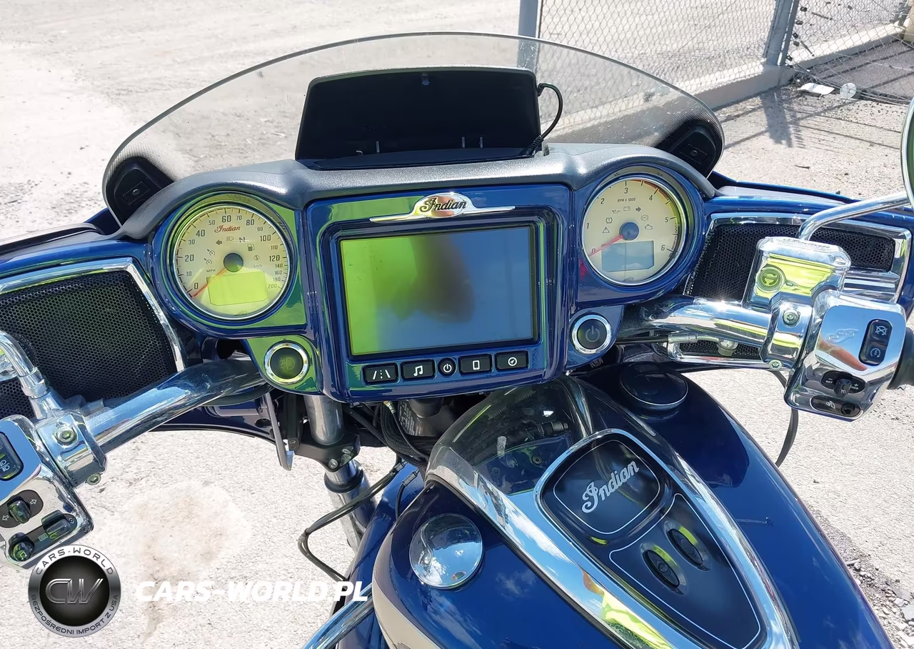 2019 Indian Motorcycle Co. Chieftain Classic VIN:56KTFAAA9K3375244 - 7