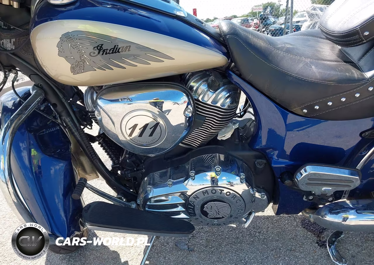 2019 Indian Motorcycle Co. Chieftain Classic VIN:56KTFAAA9K3375244 - 9