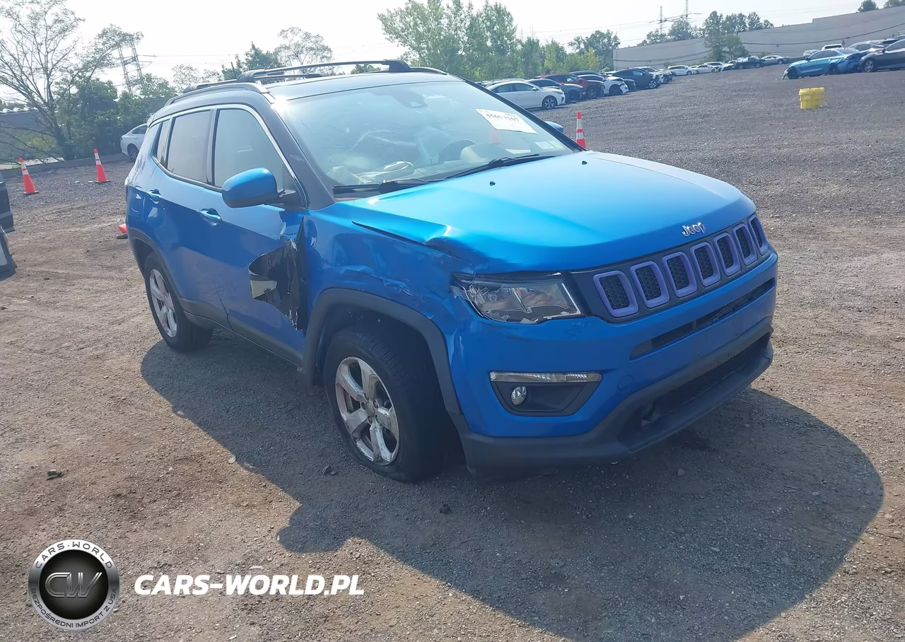 2019 Jeep Compass Latitude 4X4 – zdjęcie 1 z 17