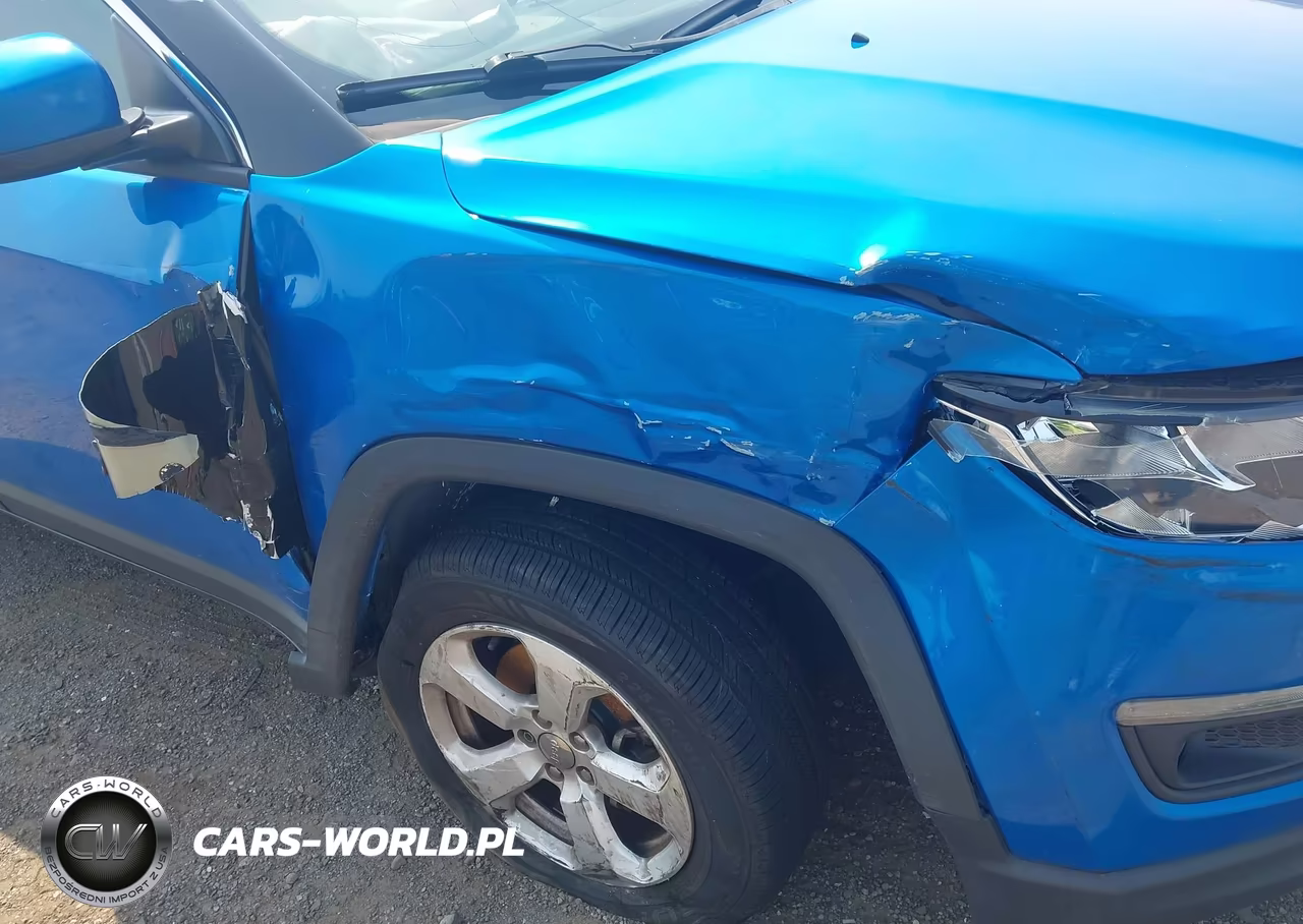 2019 Jeep Compass Latitude 4X4 VIN:3C4NJDBB4KT838224 - 6