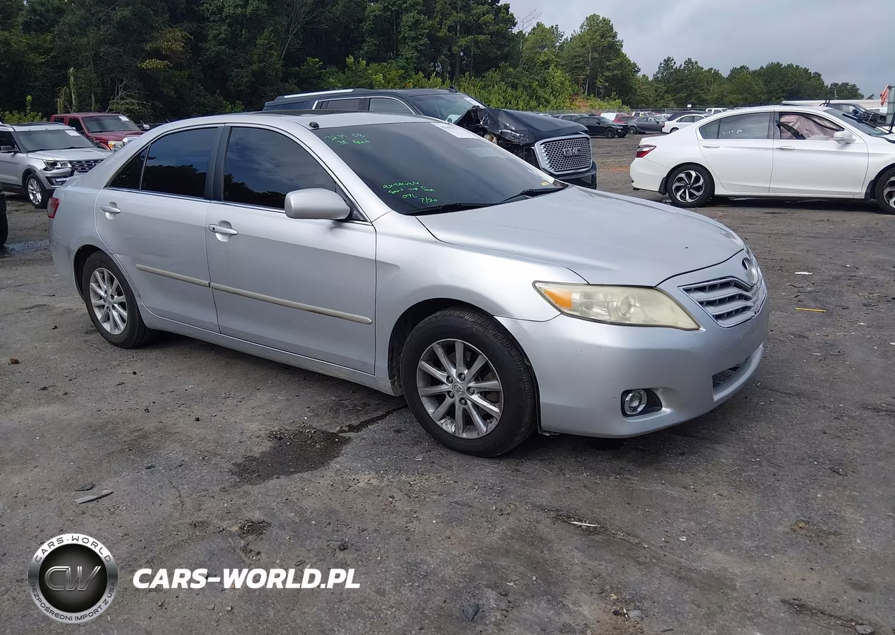 2011 Toyota Camry Xle V6 – zdjęcie 1 z 21