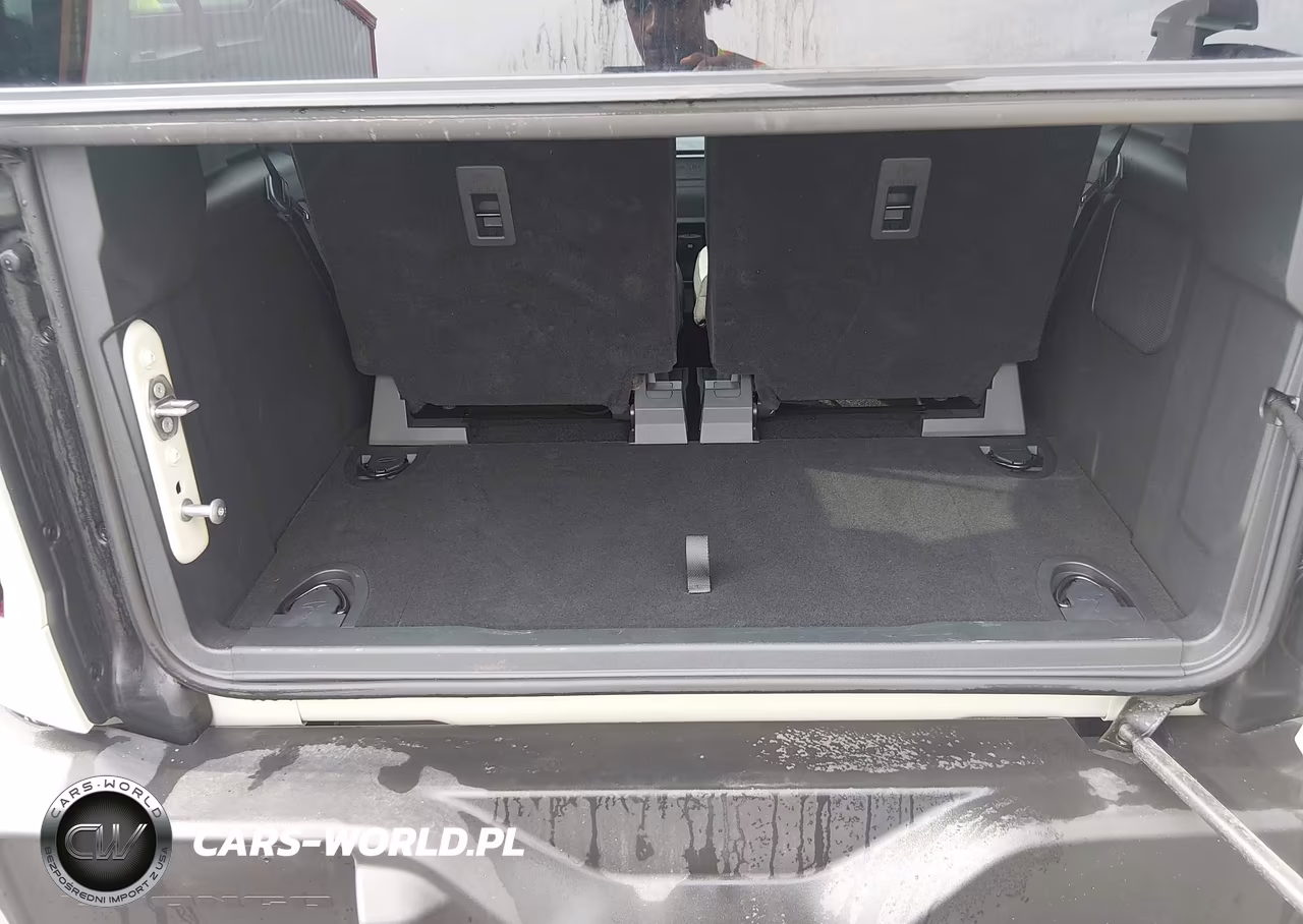 2025 Ford Bronco VIN:1FMDE6AH6SLB80348 - 17