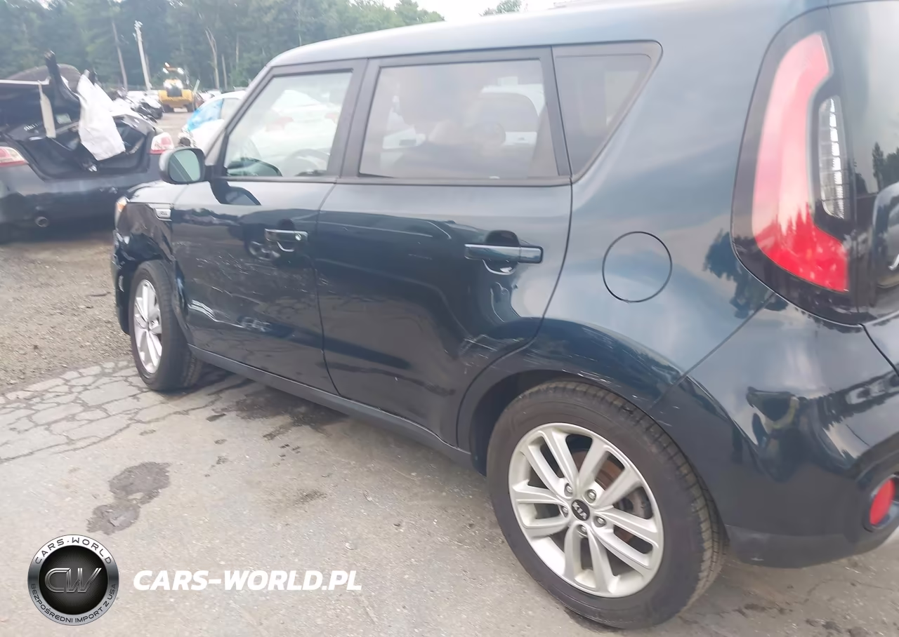2017 Kia Soul + VIN:KNDJP3A53H7416753 - 12