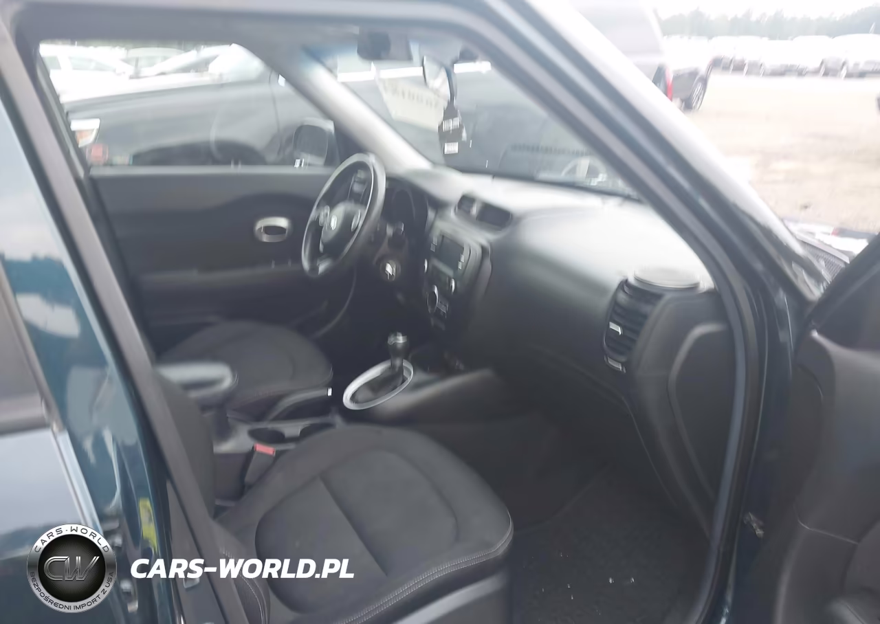 2017 Kia Soul + VIN:KNDJP3A53H7416753 - 5