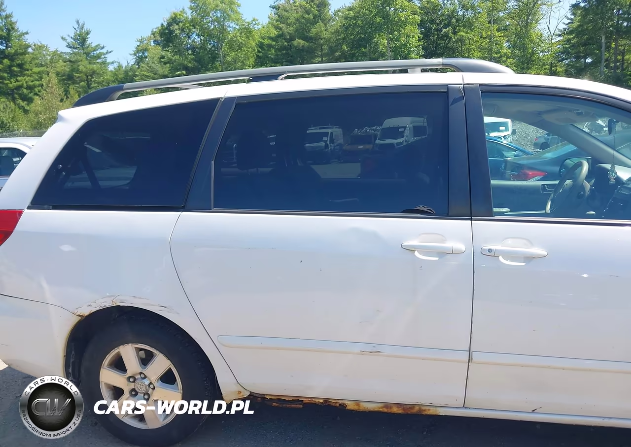 2006 Toyota Sienna Le VIN:5TDZA23C66S431843 - 15
