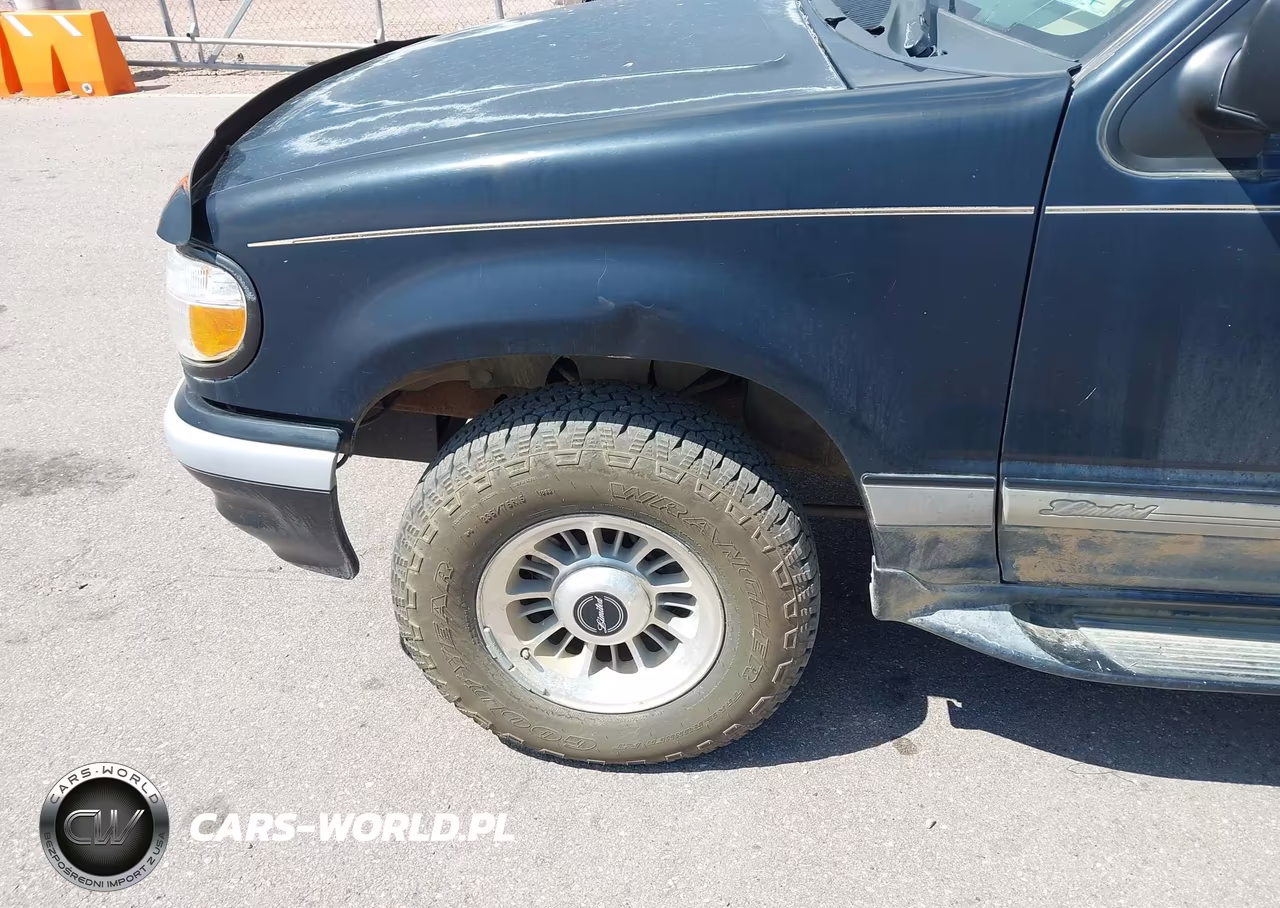 1997 Ford Explorer Eddie Bauer-Limited-Xl-Xlt VIN:1FMDU32E4VZC00085 - 6