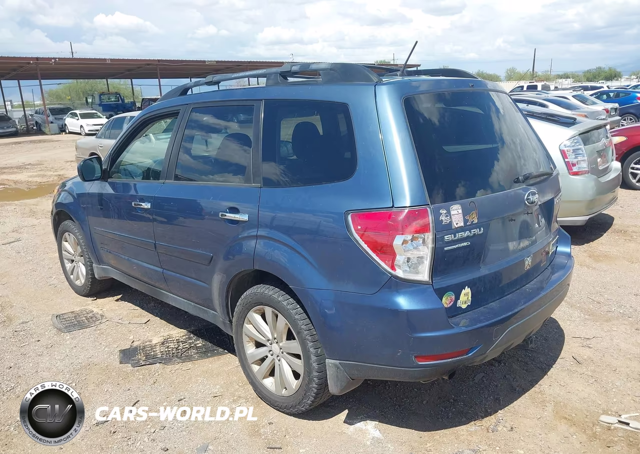 2012 Subaru Forester 2.5X Premium VIN:JF2SHADC6CH431767 - 3