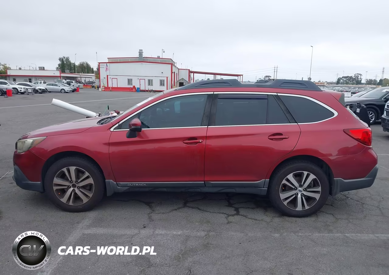 2018 Subaru Outback 2.5I Limited VIN:4S4BSANC5J3318543 - 14