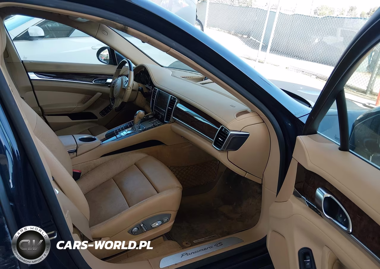 2015 Porsche Panamera 4S VIN:WP0AB2A73FL050274 - 5