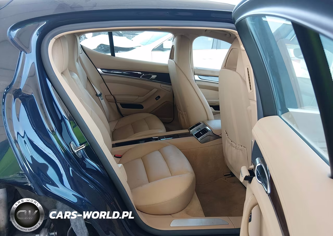 2015 Porsche Panamera 4S VIN:WP0AB2A73FL050274 - 8