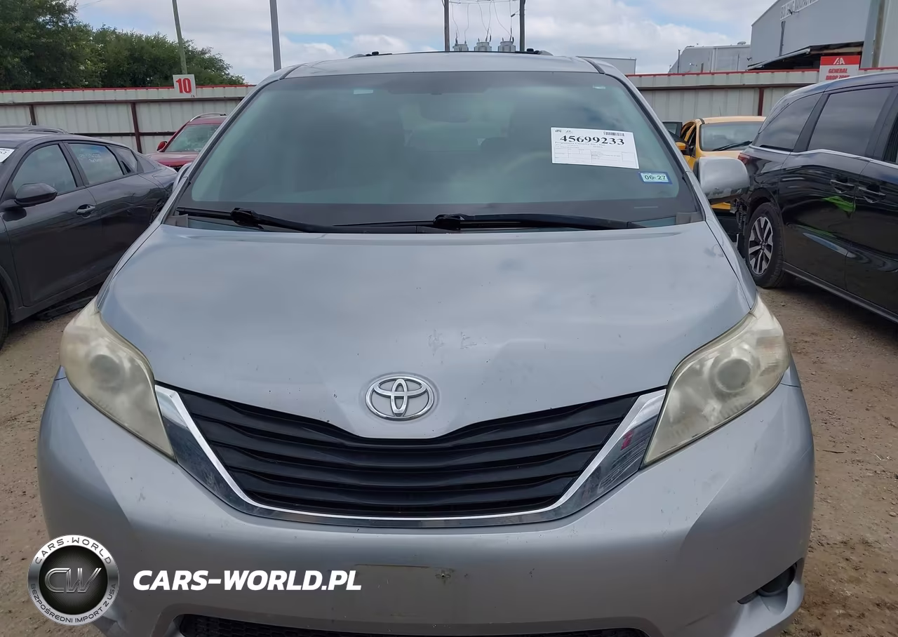 2013 Toyota Sienna Le V6 8 Passenger VIN:5TDKK3DC6DS322878 - 6
