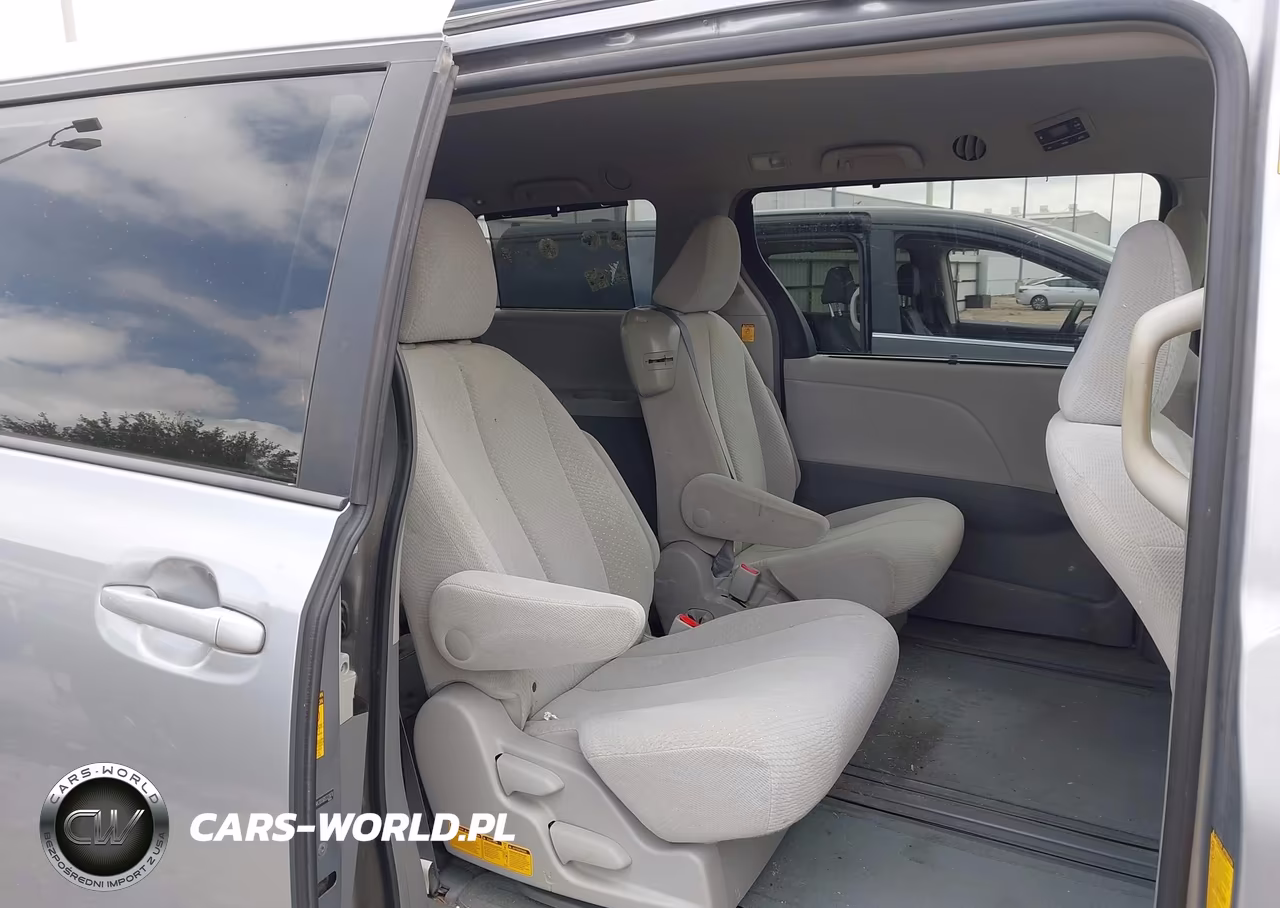 2013 Toyota Sienna Le V6 8 Passenger VIN:5TDKK3DC6DS322878 - 8