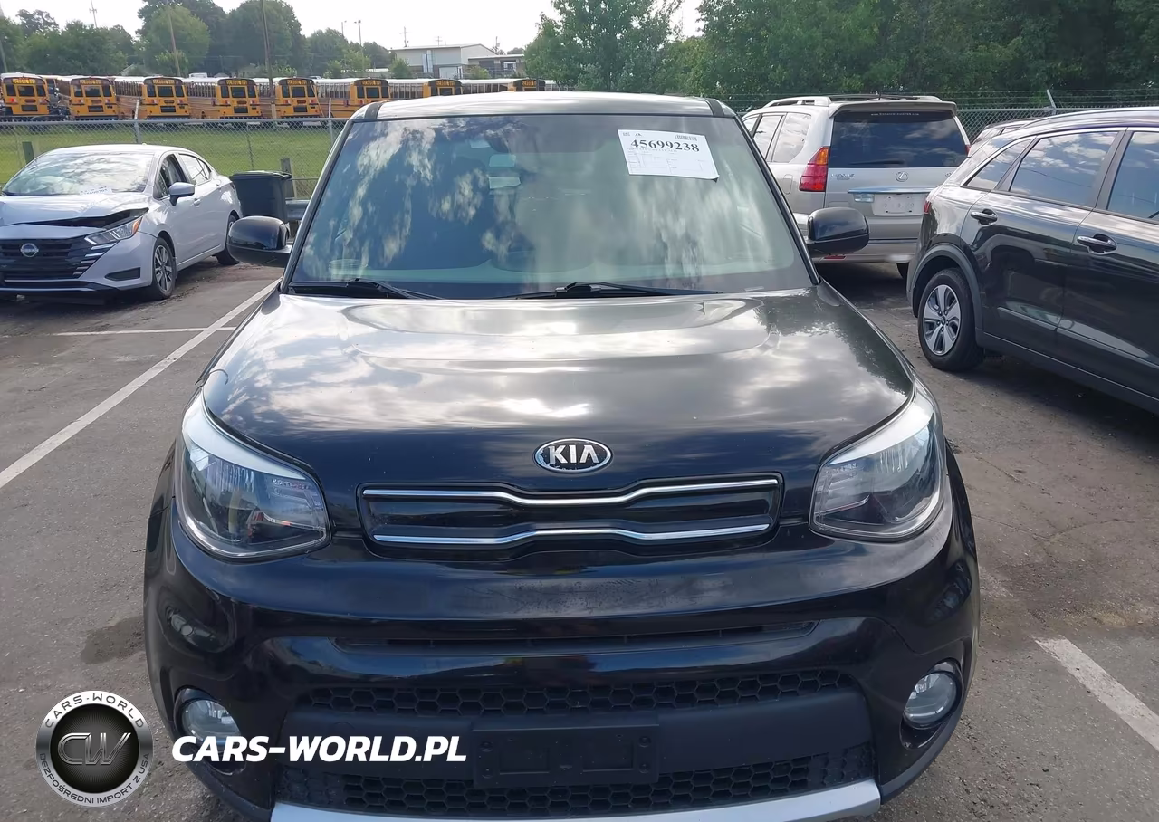 KIA SOUL + VIN:KNDJP3A59J7547966 - 12