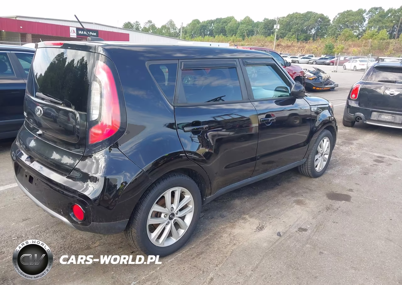 KIA SOUL + VIN:KNDJP3A59J7547966 - 4